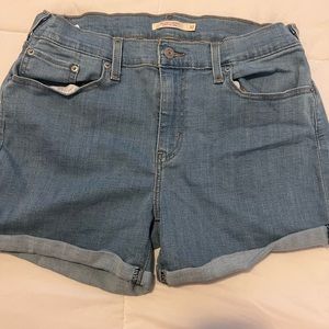 Levi’s Shorts